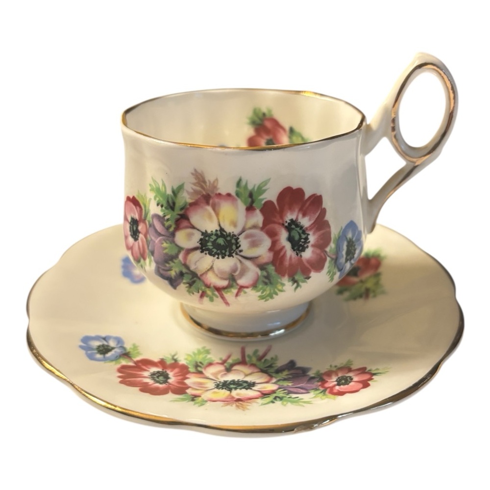 Royal Victoria Vintage Floral Bone China Teacup and Saucer - made in England